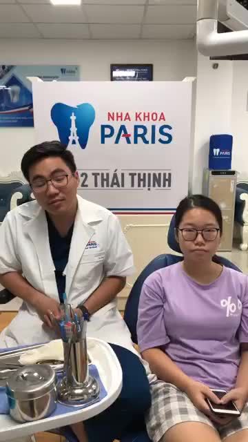 Khách Hàng Nguyễn Phương Anh sinh năm 2005 sống tại Thanh Xuân - Hà Nội sử dụng dịch vụ Chỉnh nha mắc cài sứ tự buộc do bác sĩ Công thực hiện