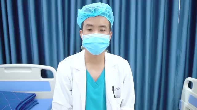 Tình trạng ngực khách hàng trước khi bước vào nâng cấp tại VQ.