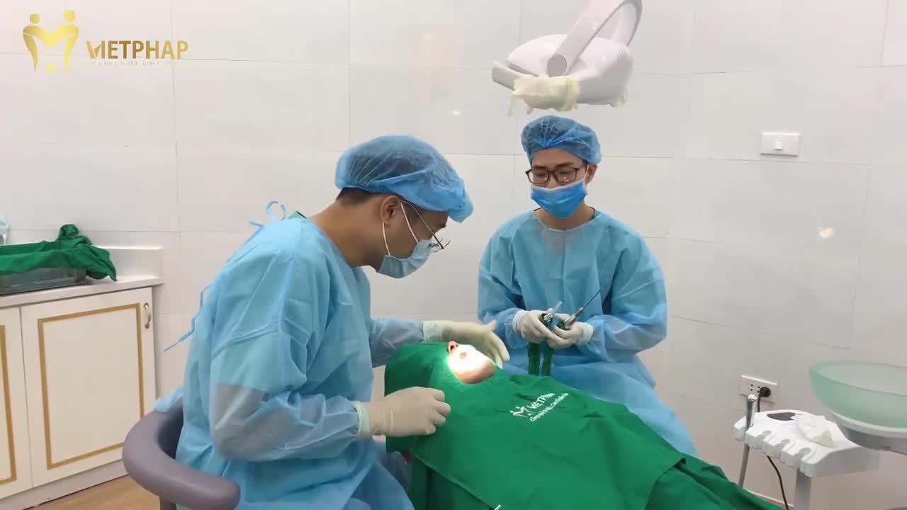 Trồng răng Implant: Phục hình răng đã mất - Cải thiện ăn nhai