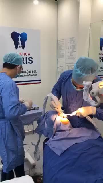 PHẪU THUẬT CẤY GHÉP IMPLANT TRỰC TIẾP TẠI PARIS CỘNG HÒA - BS VÕ TÁ DŨNG