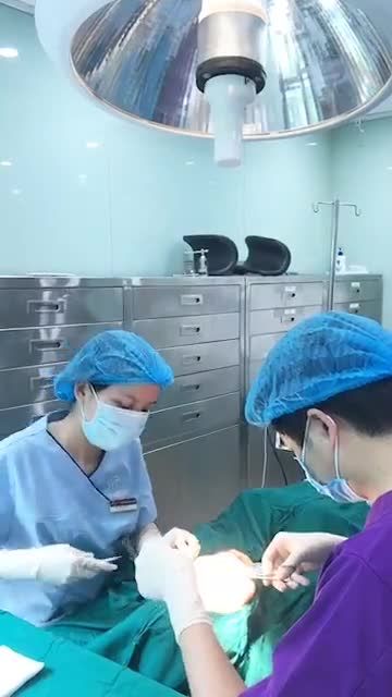 Ca mí số 13 trong ngày với dịch vụ nhấn mí nữa đây ạ, cả nhà cùng theo dõi nhé!