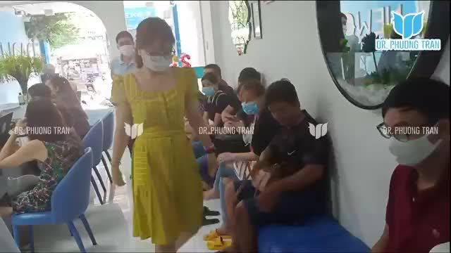 Cuối tuần đông vui tại Trung tâm nâng mũi Bác sĩ Trần Phương