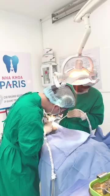 Khách hàng Nguyễn Thị Hồi sử dụng dụch vụ cấy 2 trụ Implant Dentium do bác sũ Hiệp thực hiện tại chi nhánh 39 Quang Trung