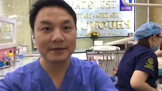 Thiết kế khay Invisalign bằng máy iTero