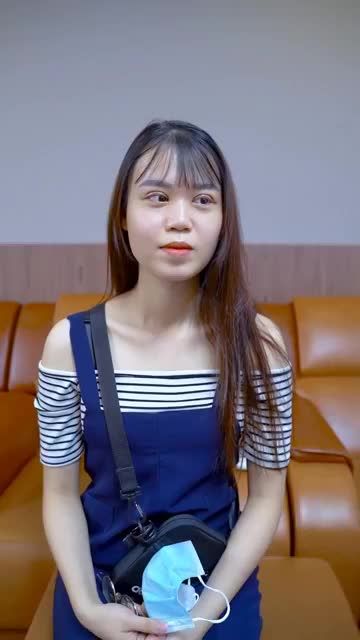 Review kết quả cắt mí sau 7 ngày, tình trạng nếp mí của khách hàng hơi sưng nhẹ, nếp mí vào form chờ thời gian ổn định.