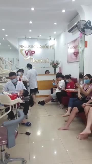 MỘT NGÀY BẬN RỘN TAI NHA KHOA VIP DENTIST