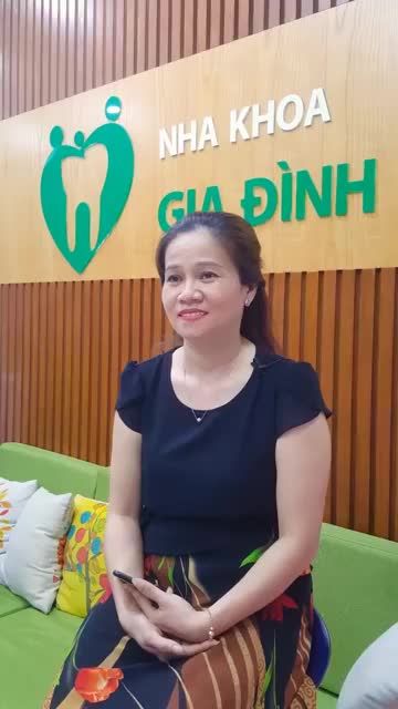 NHA KHOA GIA ĐÌNH NÓI KHÔNG VỚI RĂNG SỨ KIM LOẠI