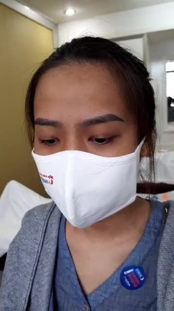 Khách hàng thực hiện dịch vụ điêu khắc chân mày 6D tại phòng Spa bệnh viện thẩm mỹ Kangnam
