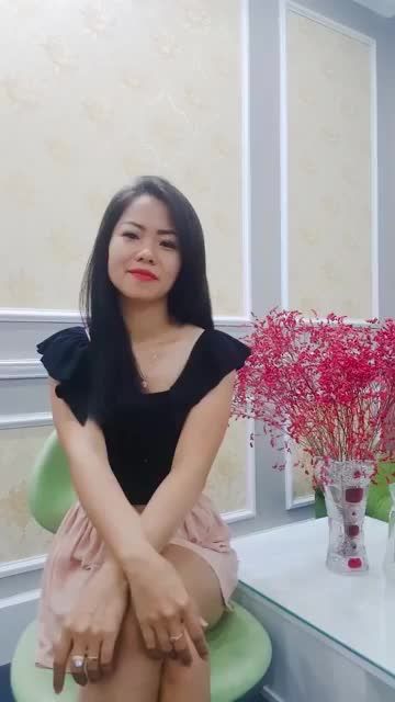 TỰ TIN NỞ NỤ CƯỜI THẬT TƯƠI SAU KHI THẨM MỸ RĂNG