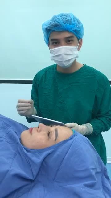 Khách hàng sau khi nâng mũi tại VQ sẽ "LỘT XÁC " Như thế nào ??