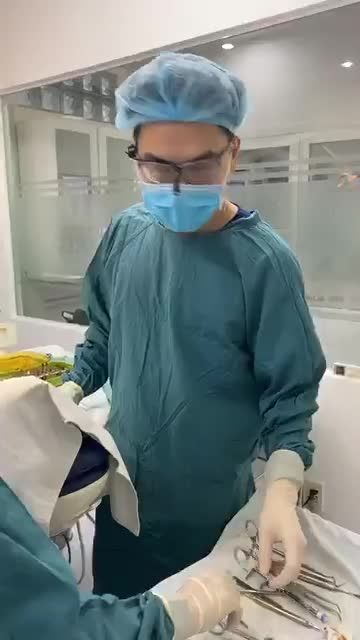 Kh Lê Thị Phương Thảo 29T cắm 1 trụ imp dentium