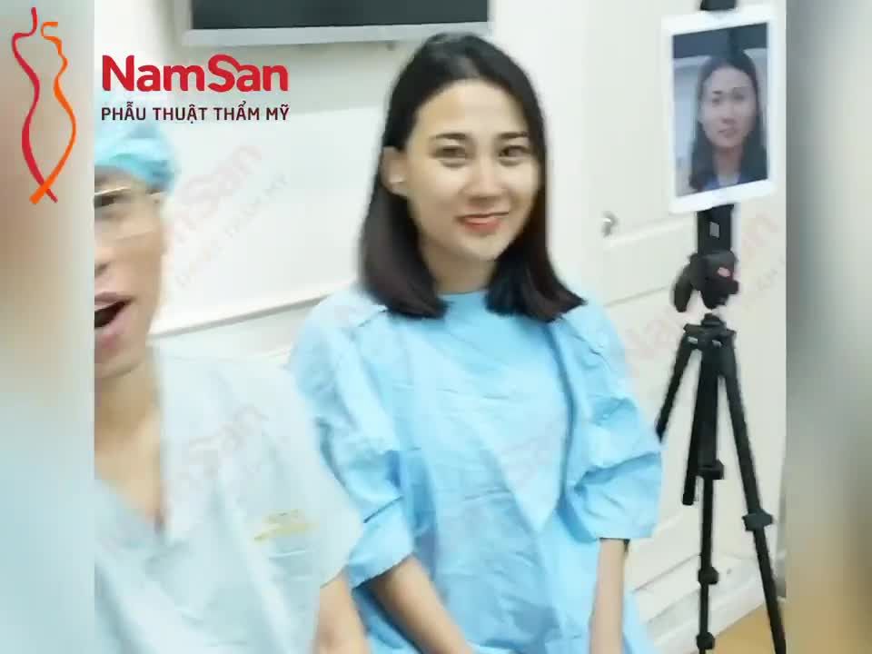 Kết quả ngay sau khi nâng mũi cấu trúc Surgiform.
