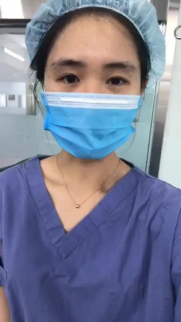 Phẫu thuật nâng V1 Bác sỹ Dương Văn Tươi - Thẩm mỹ Saigon Young