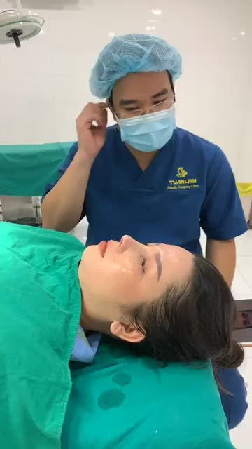 9h30 Sáng và ca nâng mũi thứ 2 tại Tuấn Linh vừa hoàn thành xong