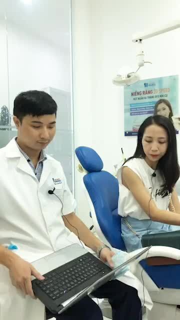 Nguyễn Thị Lan Anh khách hàng vừa thực hiện xong dịch vụ nhổ răng khôn tại cơ sở paris Vinh