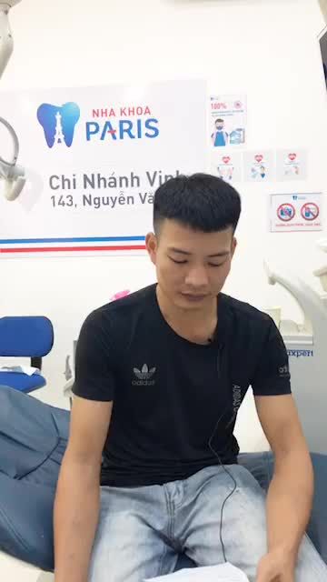 Khách hàng vừa nhổ 2 răng số 8 tại paris Vinh do Bs Lê Thị Hải thực hiện