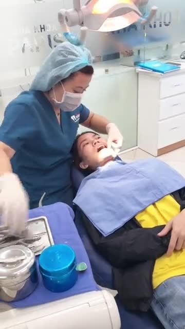 Sự thay đổi răng sau 7 tháng sử dụng dịch vụ chỉnh nha của khách hàng Trần Thị Kim Liên do bs Hoa thực hiện