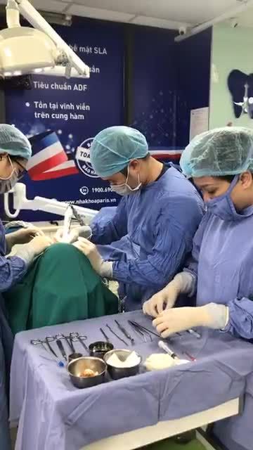 Khách hàng Đào Thị Như Ý cắm trụ Sic