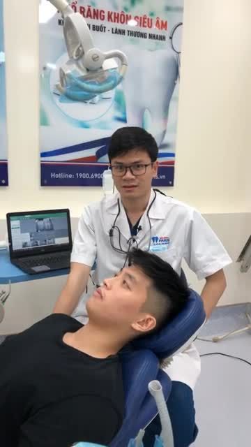 Kh Vũ Tiến Văn sinh năm 1995 sống tại TPHCm,  vừa thực hiện nhổ 3 răng khôn tại nha khoa Paris 87 Nguyễn Thái Học, do bsi Nhật Anh thực hiện