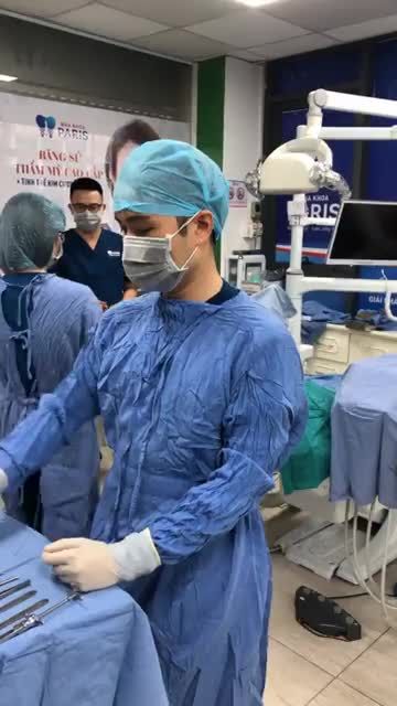 CẤY GHÉP MỘT TRỤ IMPLANT THỤY SỸ SIC TẠI NHA KHOA PARIS CHI NHÁNH 12 THÁI THỊNH