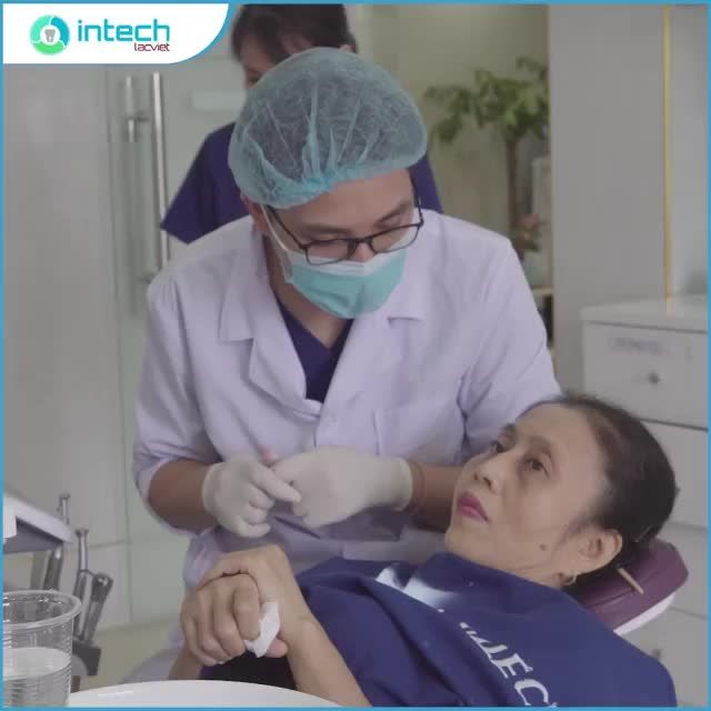 ĐÁNH GIÁ CỦA KHÁCH HÀNG SAU CẤY GHÉP IMPLANT