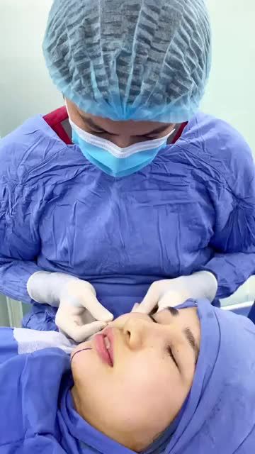 Quy trình Độn Cằm bằng Chất Liệu tại Kangnam Nhân dịp lễ Nhà giáo Việt Nam độn cằm chỉ từ 11TR250