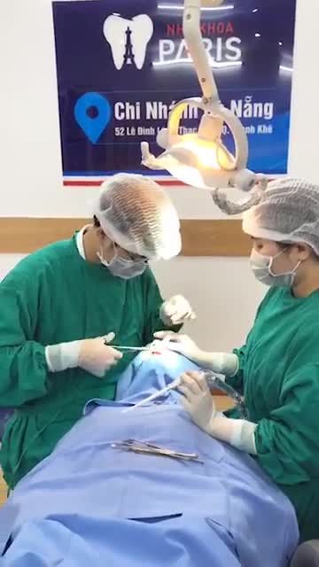 CẤY GHÉP 2 TRỤ IMPLANT TẠI NHA KHOA PARIS ĐÀ NẴNG