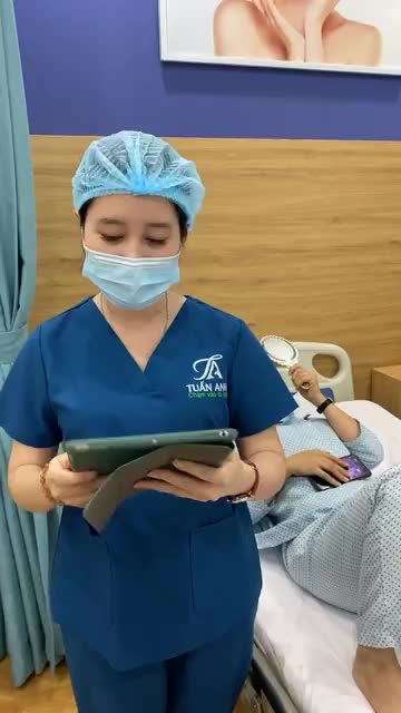 CẮT MÍ TRÊN