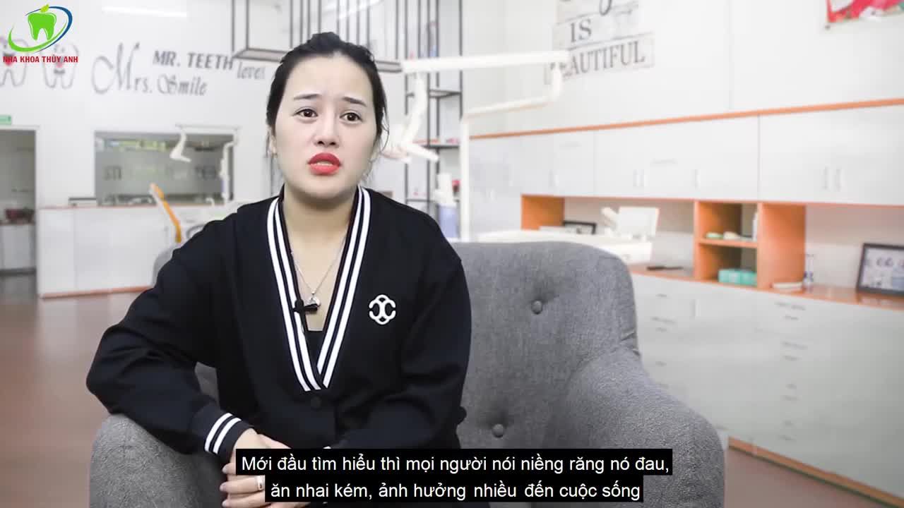 NIỀNG RĂNG ĐIỀU TRỊ KHỚP CẮN NGƯỢC KẾT HỢP DÁN SỨ VENEER.