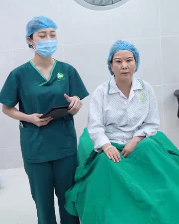 MANG LẠI TUỔI XUÂN CHO ĐÔI MẮT CHỈ SAU NÂNG CUNG MÀY VÔ KHUẨN