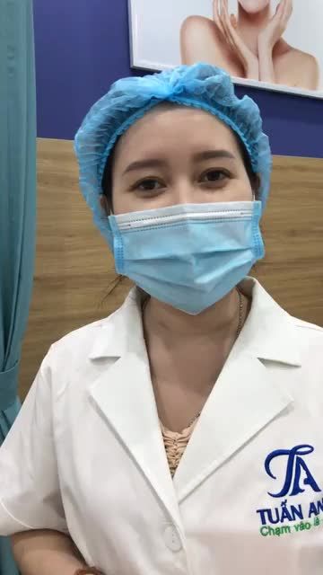 NÂNG CUNG MÀY TRẺ HOÁ VÙNG MẮT