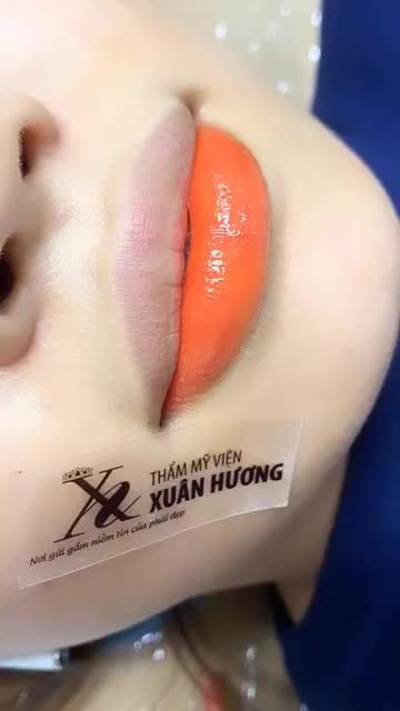 PHUN MÔI MÀU XINH QUÁ PHẢI KHOE CÁC NÀNG NGAY