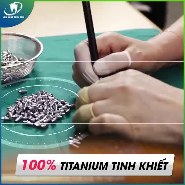 TRỒNG RĂNG IMPLANT KHÔNG ĐAU, GIẢM TỚI 3TR.Đ/TRỤ