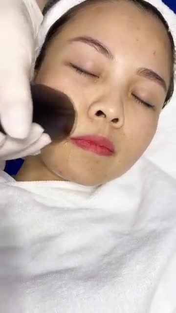 Da đẹp rạng ngời Bật Mood đón Tết