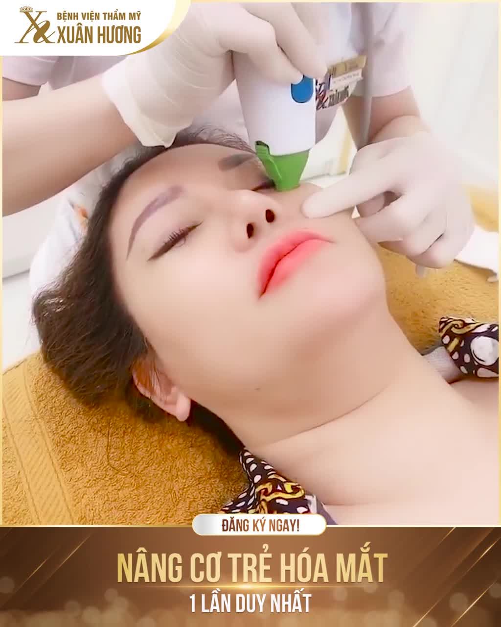 VÙNG DA QUANH MẮT LÀ NƠI TỐ CÁO RÕ NHẤT ĐỘ TUỔI CỦA BẠN
