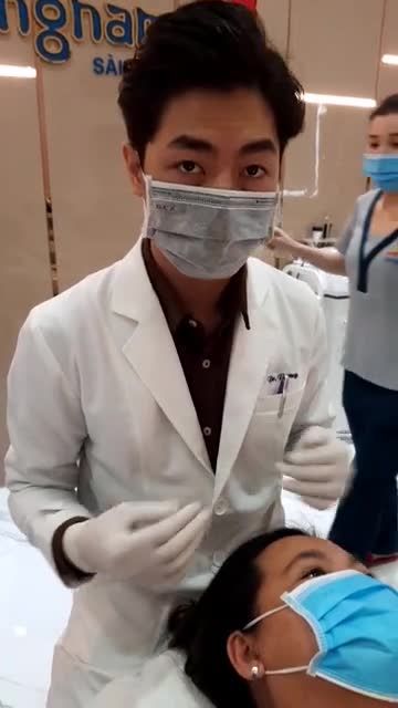 Đã mắt chứng kiến từng NỐT MỤN THỊT bật gốc biến mất  Với công nghệ Laser Co2 Fractional Số 1 về trị mụn thịt