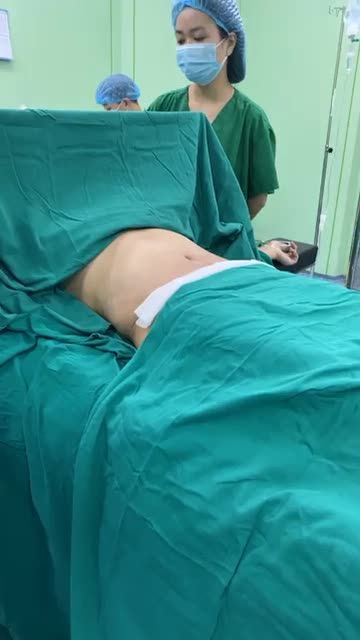 Cùng đón xem kết quả của ca CĂNG DA MINI do Bác sĩ Tuấn Anh cùng Ekip thực hiện tại phòng Vô khuẩn 1 chiều của Bệnh viện 5* đạt chuẩn của Bộ Y Tế.