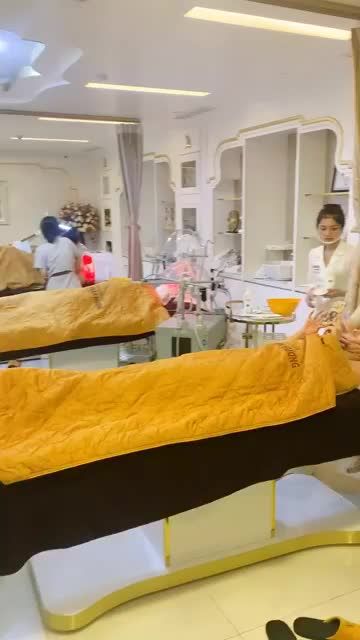 CÔNG VIỆC CUỐI NĂM CĂNG THẲNG, CÀNG PHẢI CHĂM SÓC DA NHIỀU HƠN