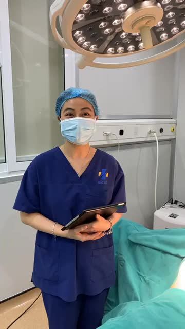 NÂNG NGỰC TRÒN XINH RINH ƯU ĐÃI ĐỈNH