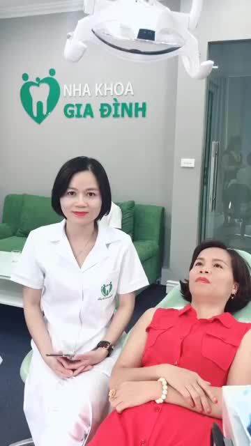 BÁC SĨ TRẦN THỊ HỒNG PHÂN TÍCH TÌNH TRẠNG TRƯỚC VÀ SAU KHI DÁN SỨ VENEER CỦA KH
