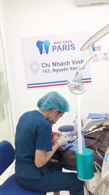 Khách tẩy trắng tại Paris Vinh . Dịch vụ có nhiều ưu đãi hấp dẫn