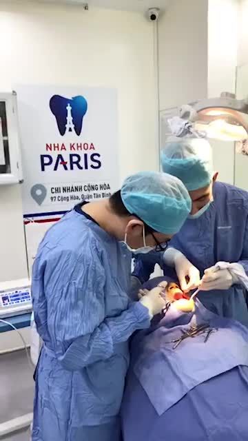 CẤY 3 TRỤ IMPLANT TẠI NHA KHOA PARIS 97, CỘNG HÒA, TP HCM