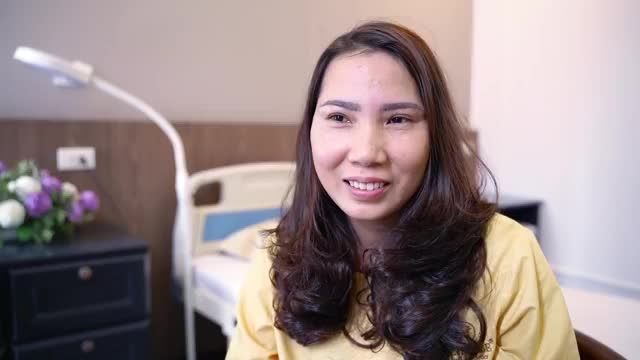 45 phút Bác sĩ giúp khách hàng trẻ hóa đôi mắt trở nên rạng rỡ hơn nhờ phương pháp Nâng cung mày