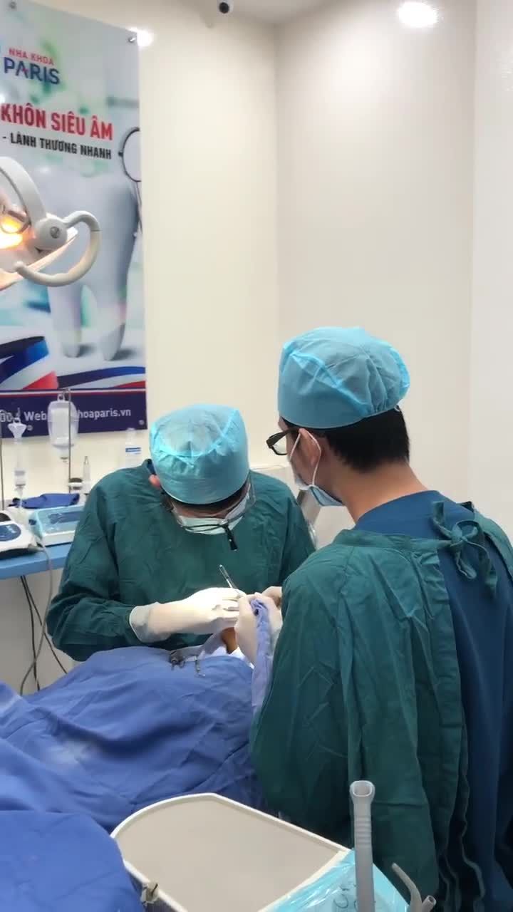 PHẪU THUẬT CẤY GHÉP IMPLANT CHO KH TẠI HCM OFF 30%