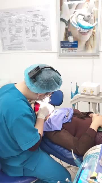 BS HIỆP MÀI 20 RĂNG BỌC SỨ TẠI NHA KHOA PARIS 39 QUANG TRUNG, HN