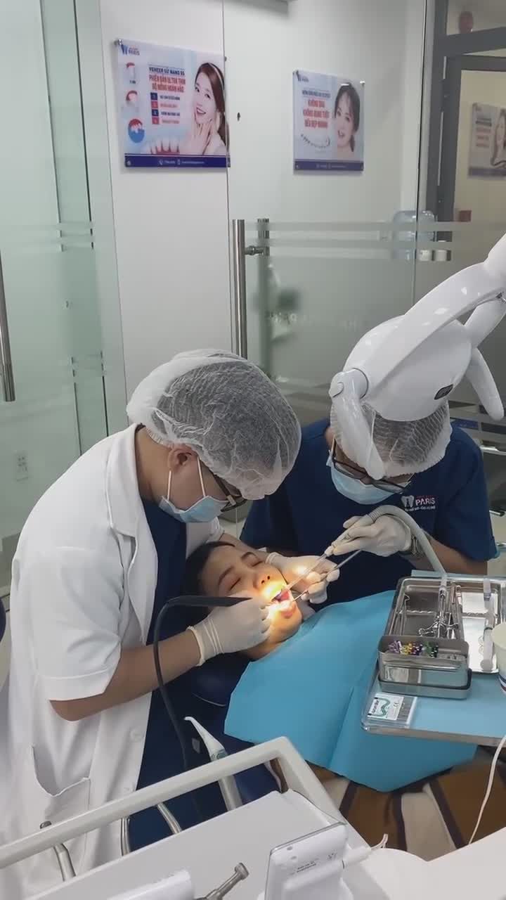Năm mới đừng để răng ố vàng, đau nhức ảnh hưởng đến cuộc sống của bạn!