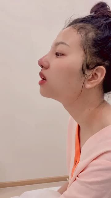 Mũi đẹp xinh lung linh đón Tết