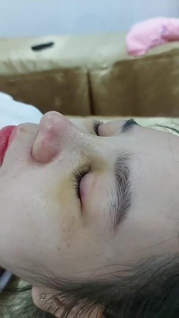 KHÁCH HÀNG TÁI KHÁM BS KỲ Y DƯỢC LÀM ĐẸP ĐÓN TẾT