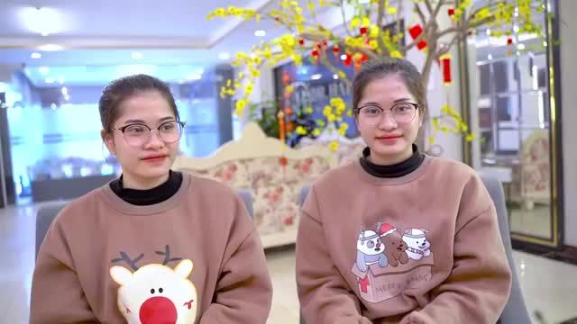 2 chị em "giống nhau như giọt nước" rủ nhau đi Cắt mí và cái kết....Đẹp hơn mong đợi. Theo dõi sự thay đổi của SONG LINH sau khi Cắt mí tại Dr.Hải Lê