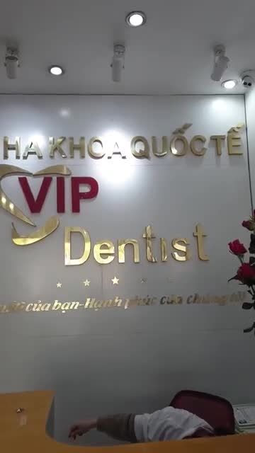 BỌC RĂNG SỨ TOÀN HÀM CHỈ 999K/RĂNG